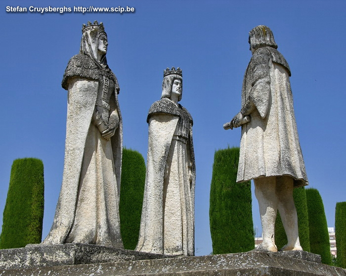 Cordoba - Alcazar Statues in the gardens of the Alcazar, a castle which was built by Alonso XI in 1328. Stefan Cruysberghs